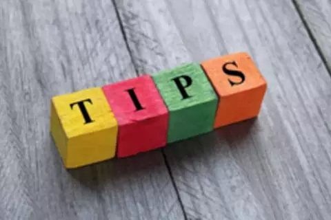 Blokken die het woord TIPS spellen
